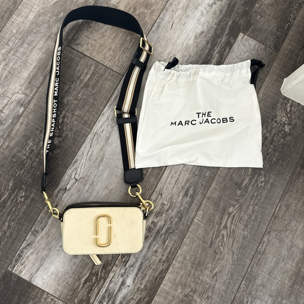 Marc Jacobs Cream and Black Crossbody Bag